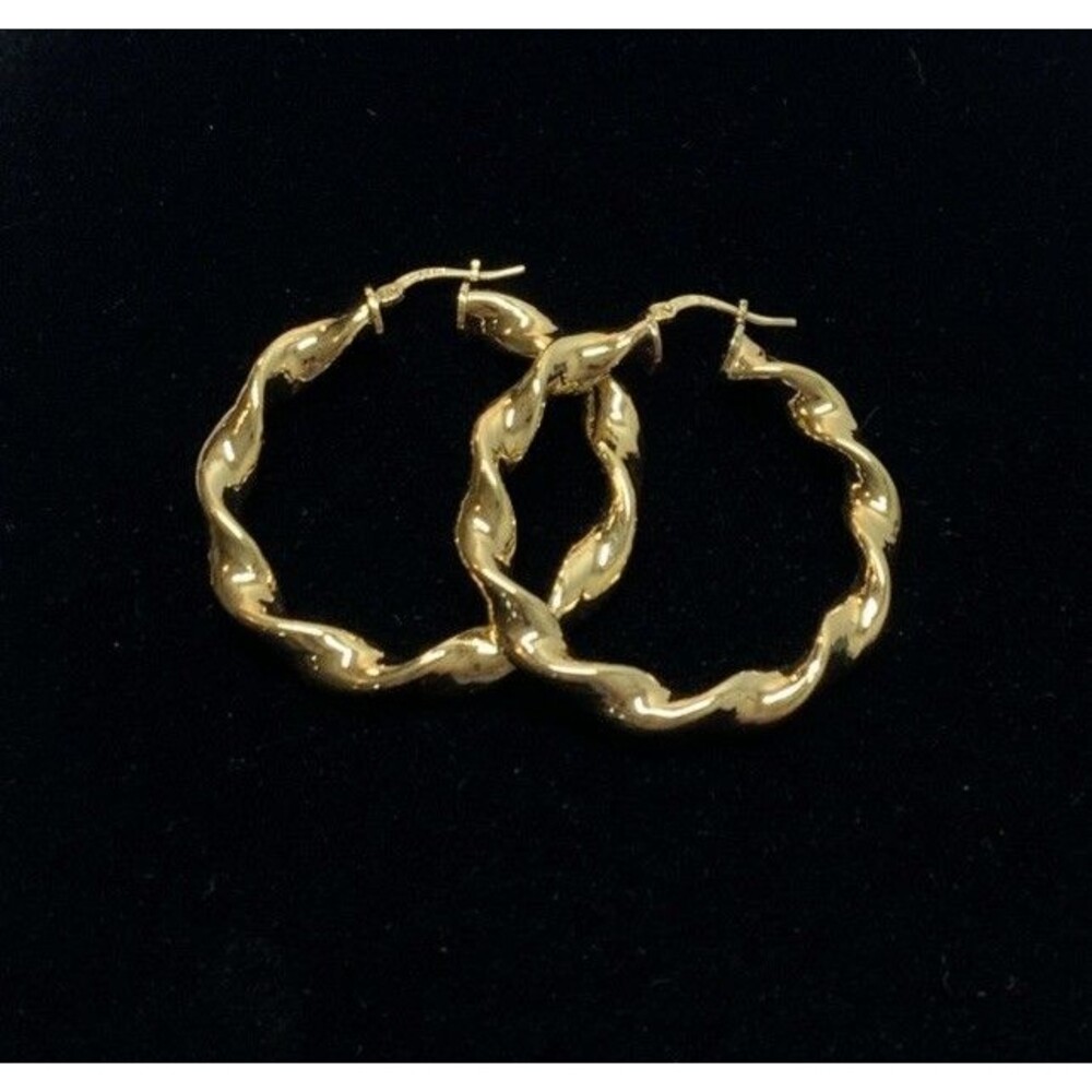 OTC 18KGP Hoop Earrings 1.5” 7mm Polished Twisted Hip Hop Classic